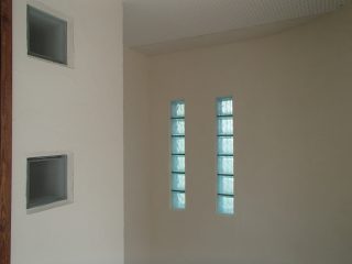 珪藻土・漆喰を主成分とした塗り壁