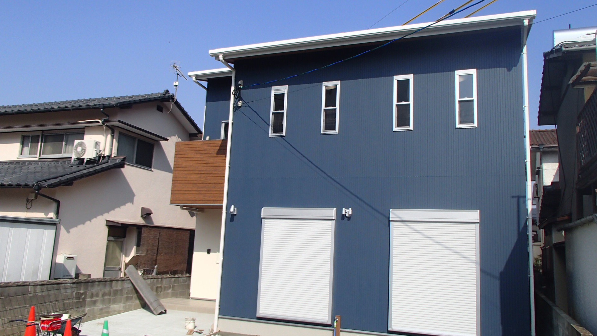 狭小住宅に５LDKのプランで快適住まい