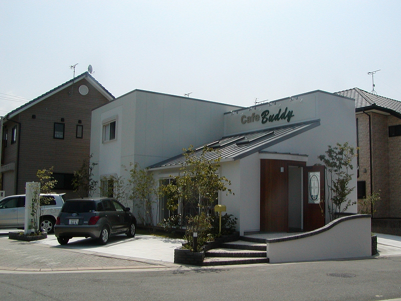 喫茶店との併用住宅