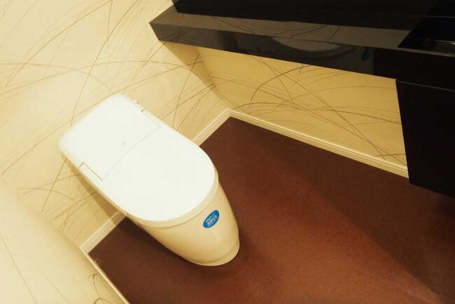 自然素材のモデルルームのお手洗い